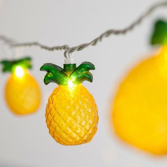Sun Squad Other - NEW 10ct Pineapple String Lights Yellow  Sun Squad